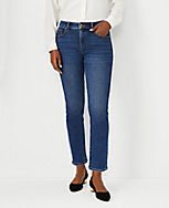 Sculpting Pocket Mid Rise Tapered Jeans in Classic Indigo Wash carousel Product Image 3