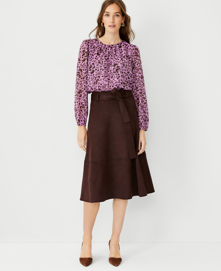 Ann taylor 2025 faux suede skirt