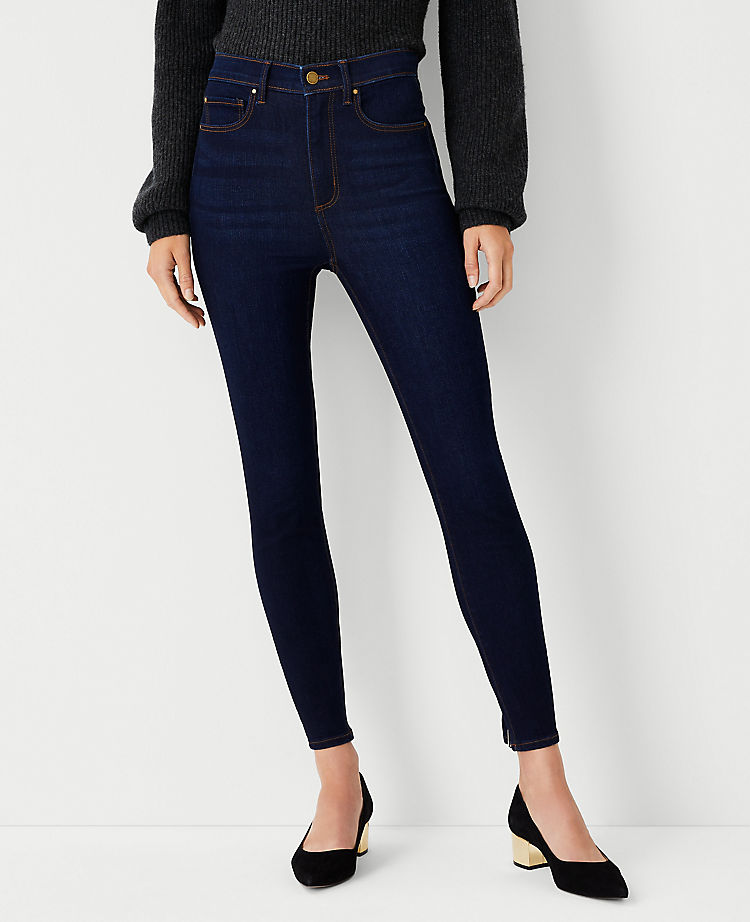 Sculpting Pocket High Rise Skinny Jeans in Rinse Wash