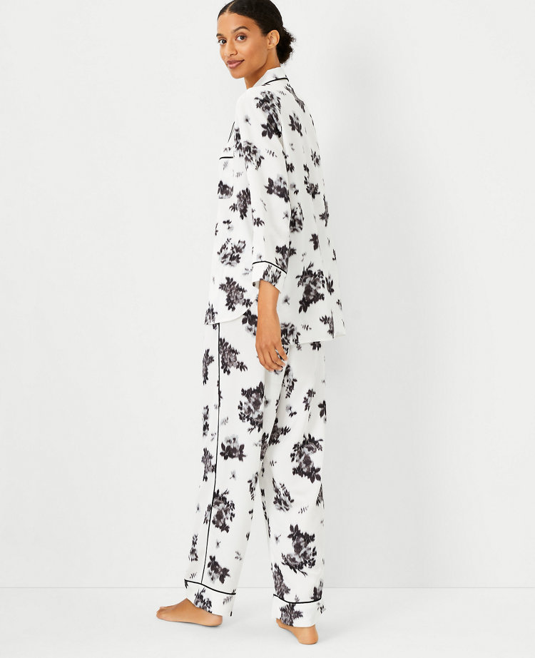 Ann taylor best sale loft pajama sets