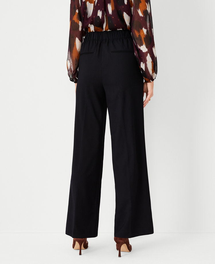 PRINTED PULL-ON BELTED PANTS