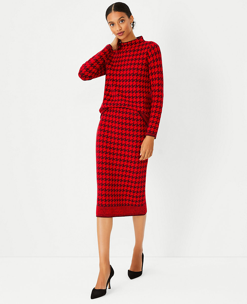 Petite Stitchy Houndstooth Sweater