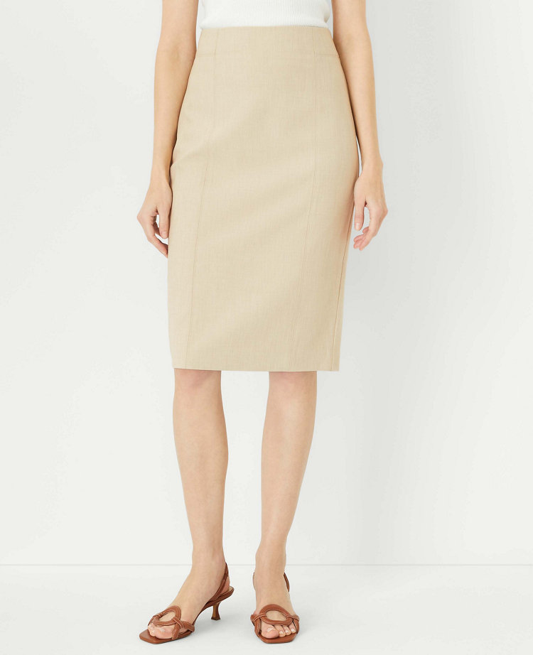 The Seamed Pencil Skirt in Bi-Stretch