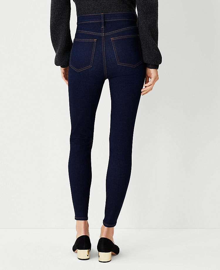 Petite Sculpting Pocket High Rise Skinny Jeans in Rinse Wash