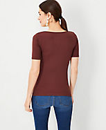 Seamless Scoop Neck Tee carousel Product Image 2