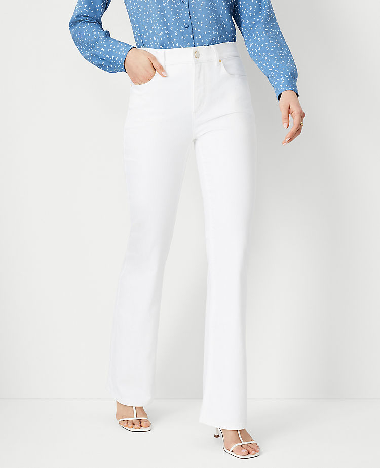Sculpting Pocket Mid Rise Boot Cut Jeans in White