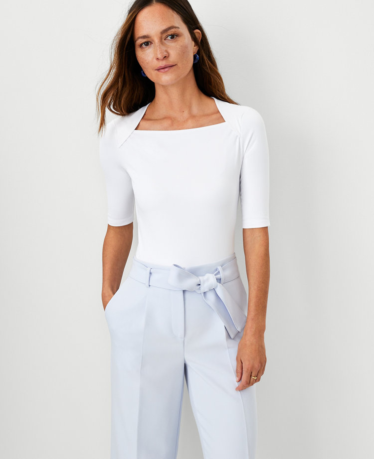 Refined Stretch Envelope Neck Top
