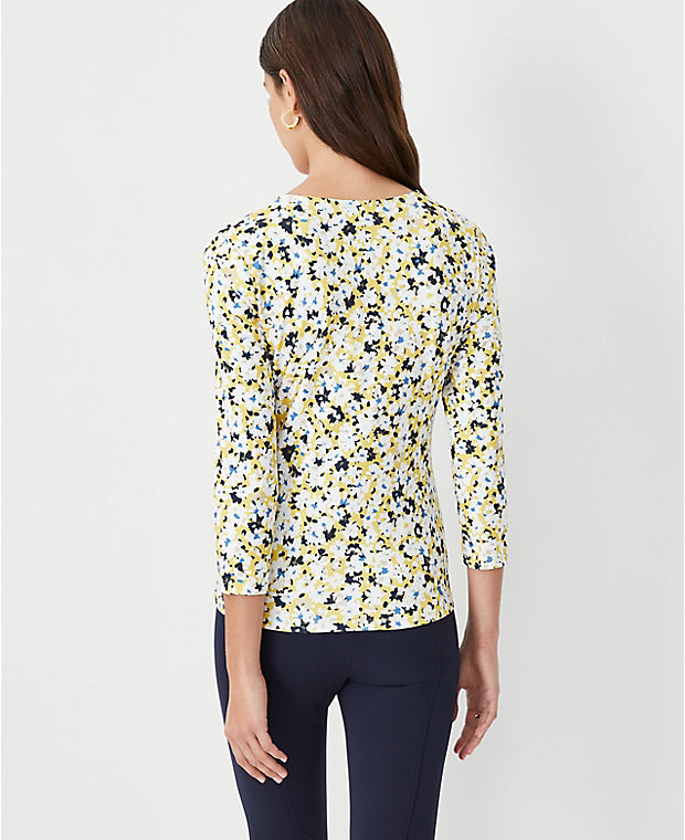 Floral Refined Stretch Wrap Top