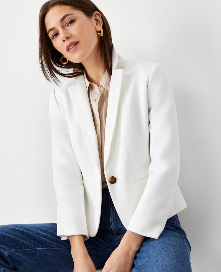 The Petite Newbury Blazer in Knit Twill