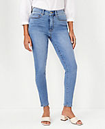 Curvy Sculpting Pocket High Rise Skinny Jeans in Light Vintage Indigo Wash carousel Product Image 1