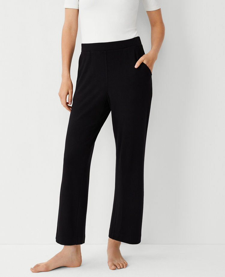 The Wide-Leg Lounge Pant