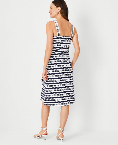 Wave Strappy Flare Dress