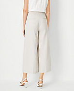 The Pleated Culotte Pant in Linen Blend carousel Product Image 2