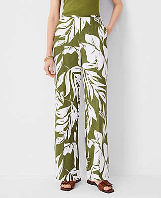 Ann Taylor The Seamed Side Zip Straight Pant In Tropical Print In Prairie Green