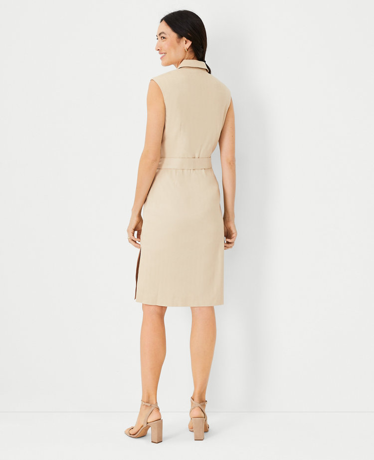 Big Bust Hourglass Dress Finds at Ann Taylor –