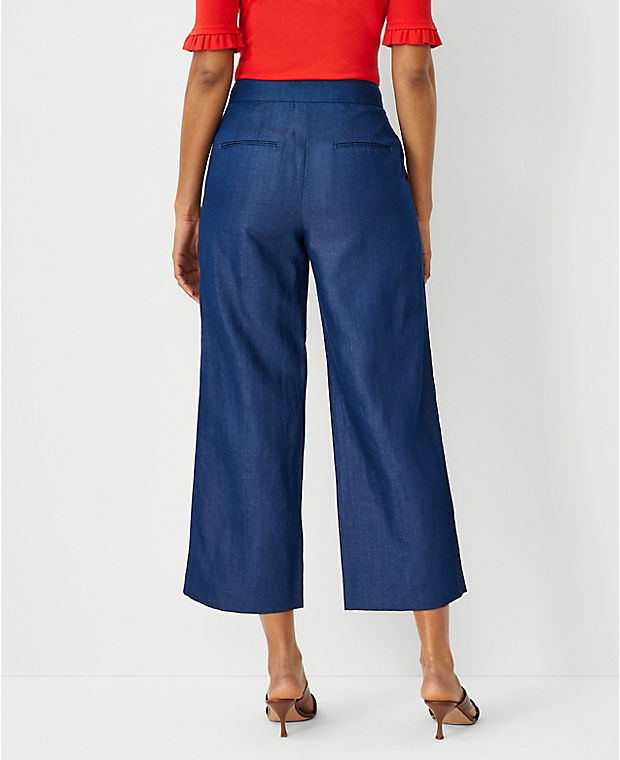 The Petite Kate Wide Leg Crop Pant in Chambray - Curvy Fit