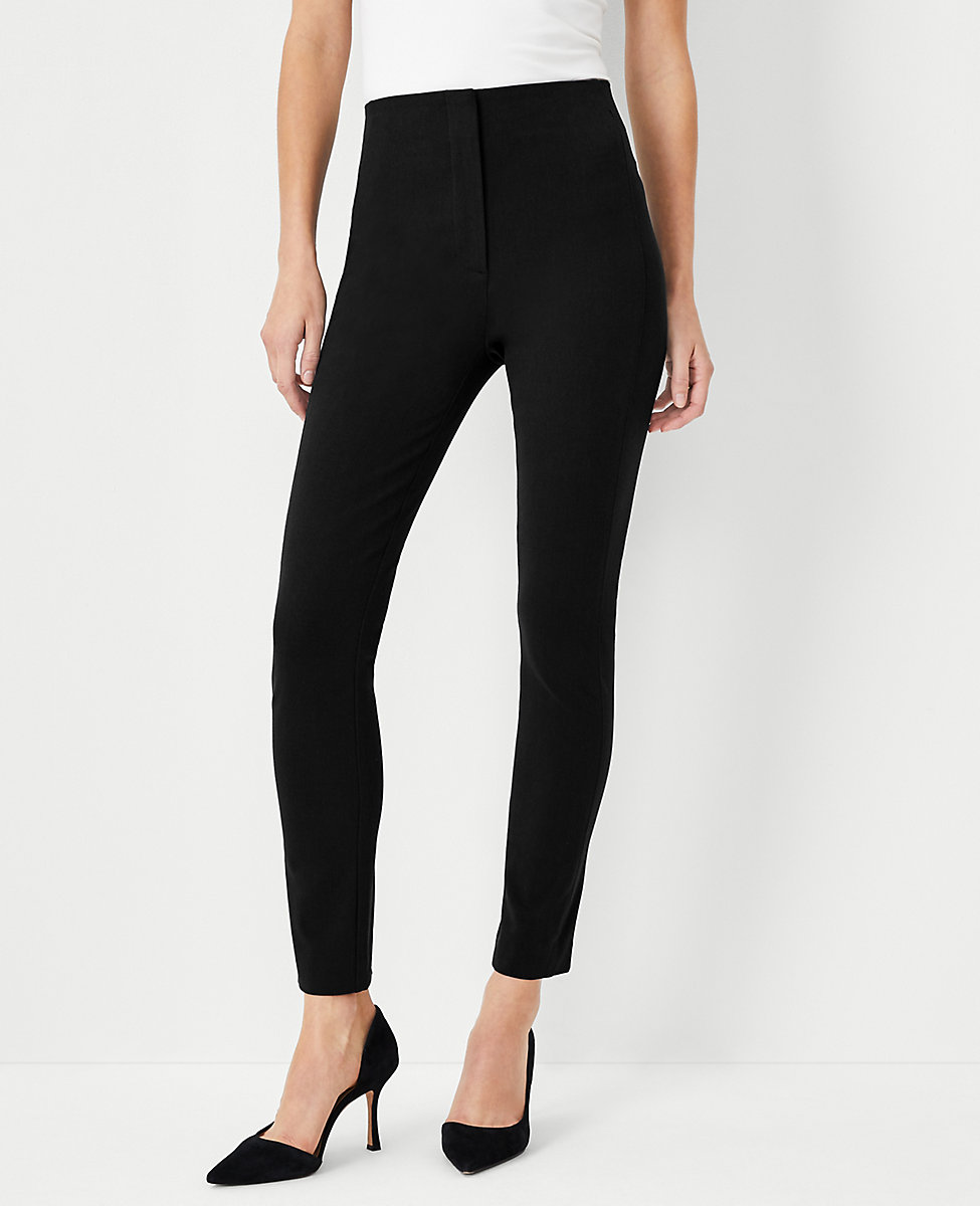 The Petite Audrey Crop Pant in Stretch Cotton