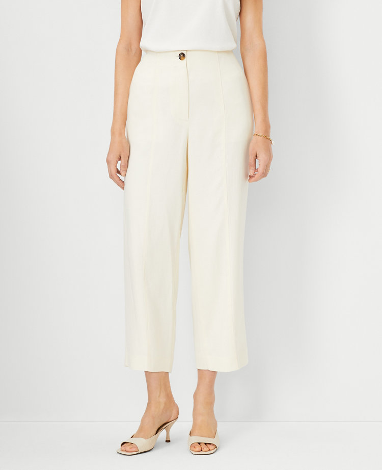 The Petite Seamed Straight Crop Pant Curvy Fit