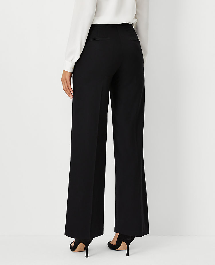 The Petite Side Zip Wide Leg Pant in Knit