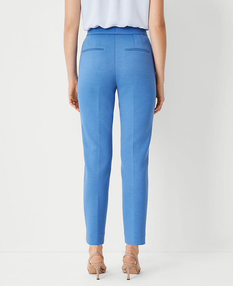 The Petite Eva Ankle Pant in Double Knit - Curvy Fit
