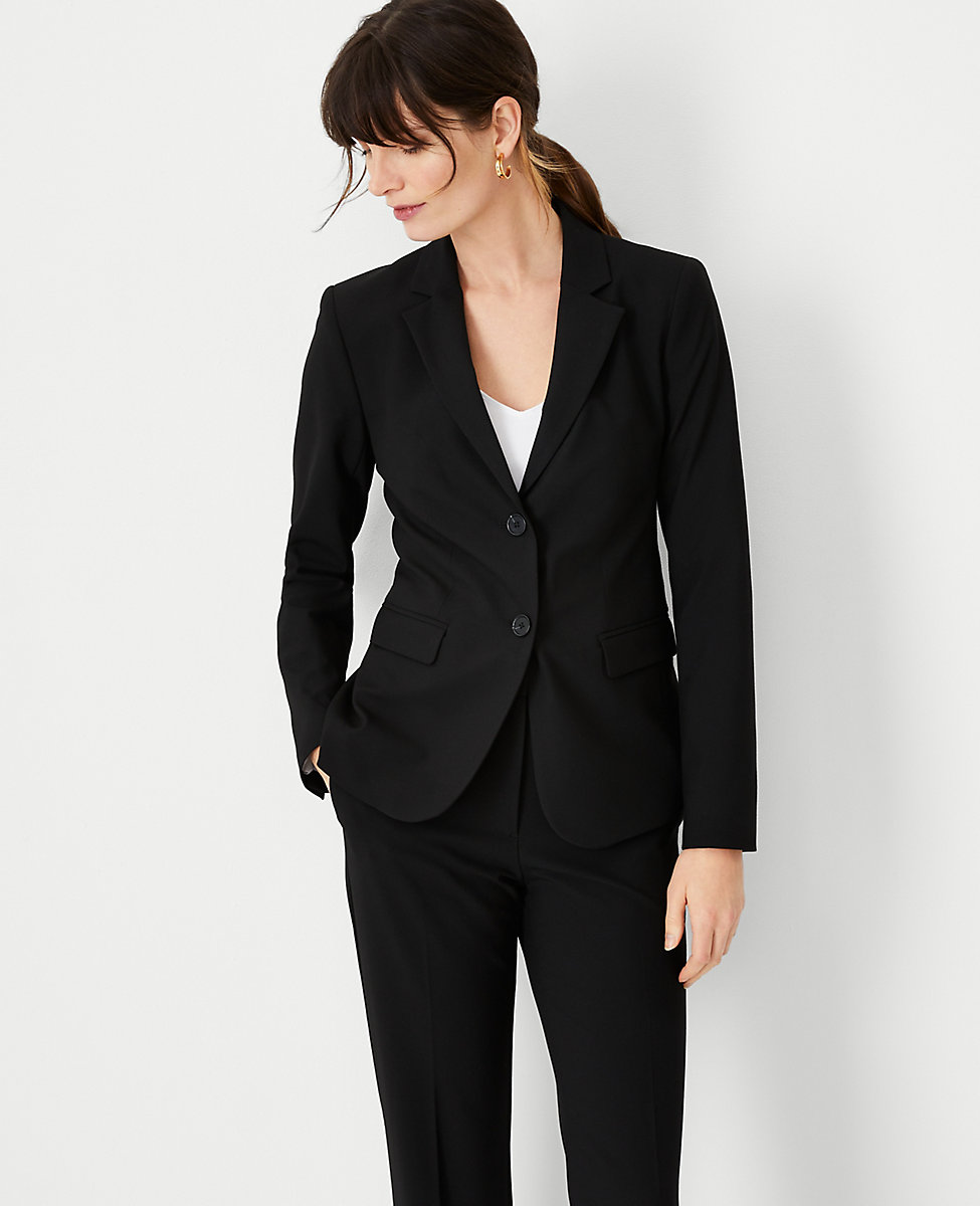 The Notched Two Button Blazer in Seasonless Stretch