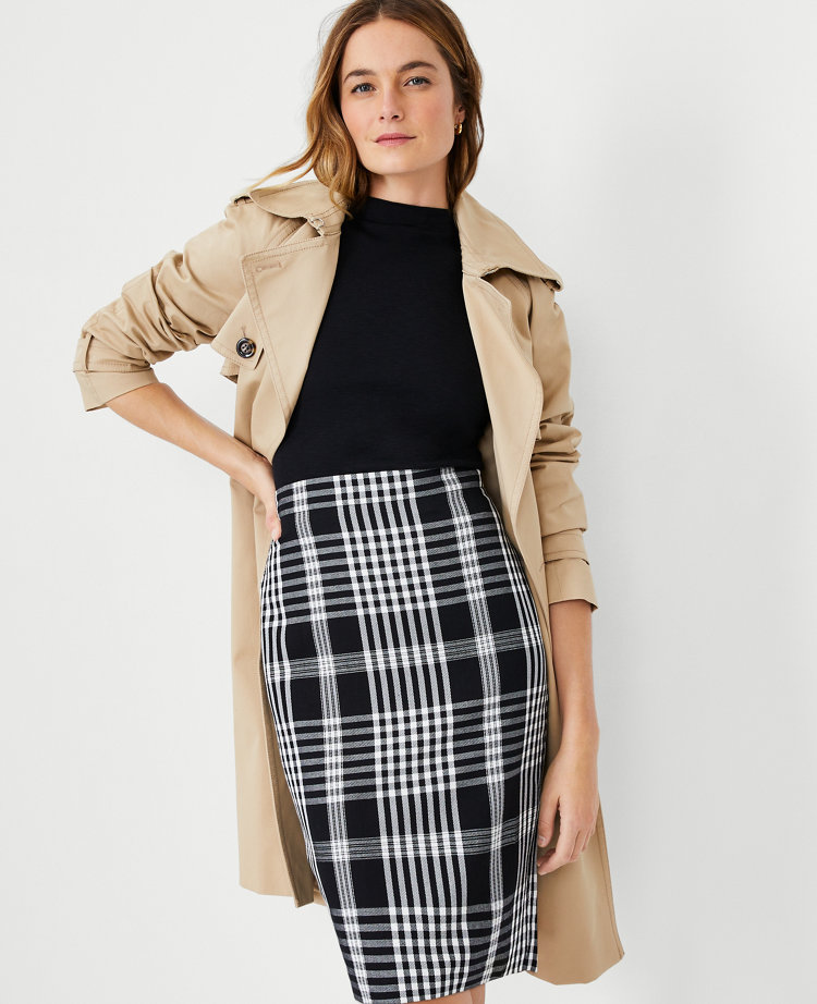 Ann taylor 2025 plaid pencil skirt