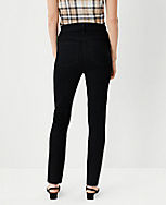 Petite Curvy Sculpting Pocket High Rise Skinny Jeans in Jet Black Wash carousel Product Image 2