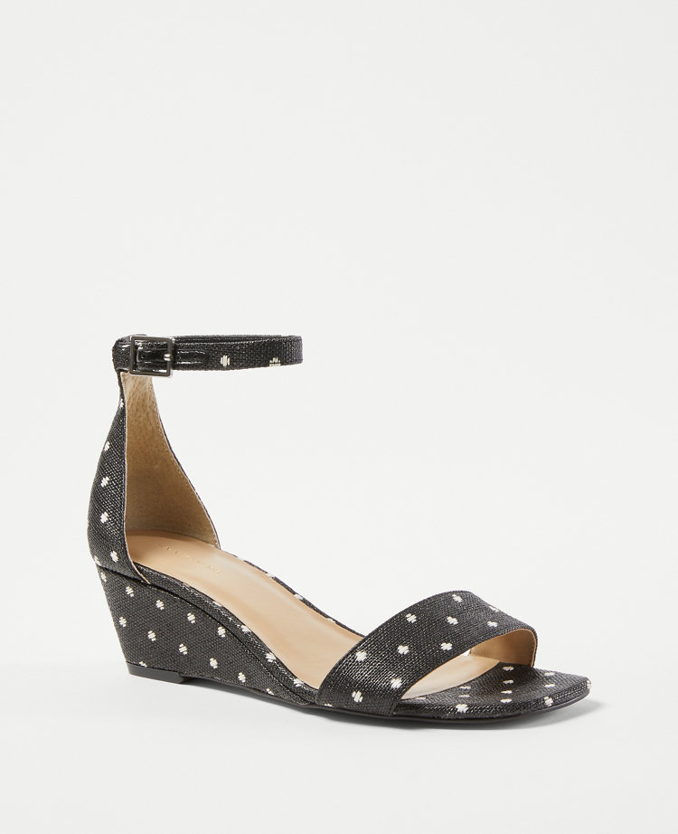 Dotted Straw Low Wedge Sandals