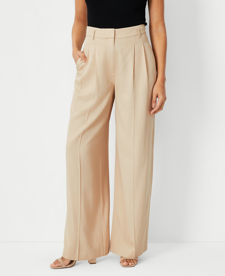 Ann Taylor The Pleated Wide Leg Pant In Toasted Oat