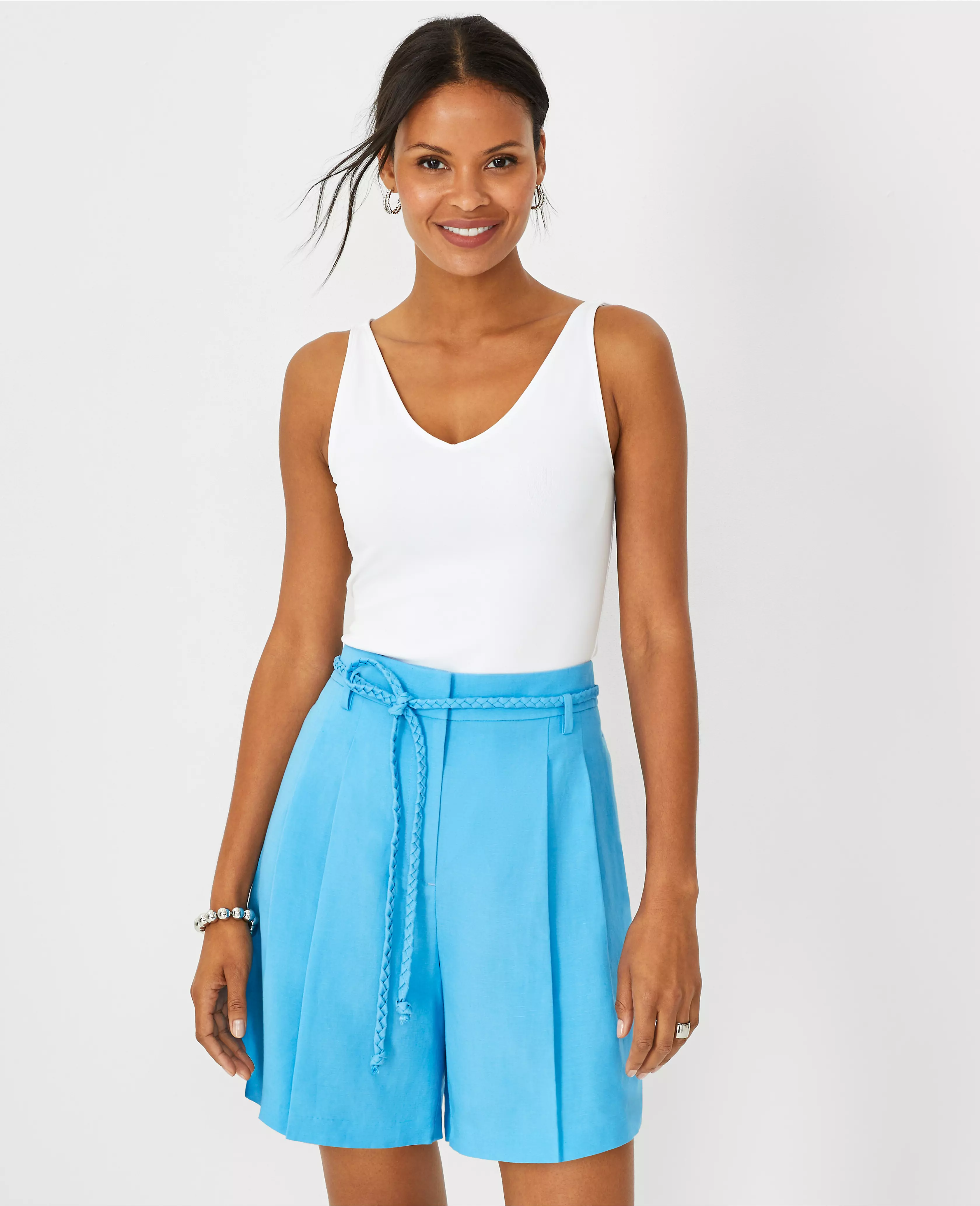 The Belted Pleated Short in Linen Blend