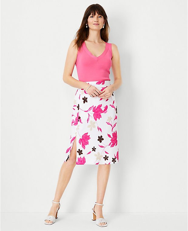 Floral Pull On Pencil Skirt
