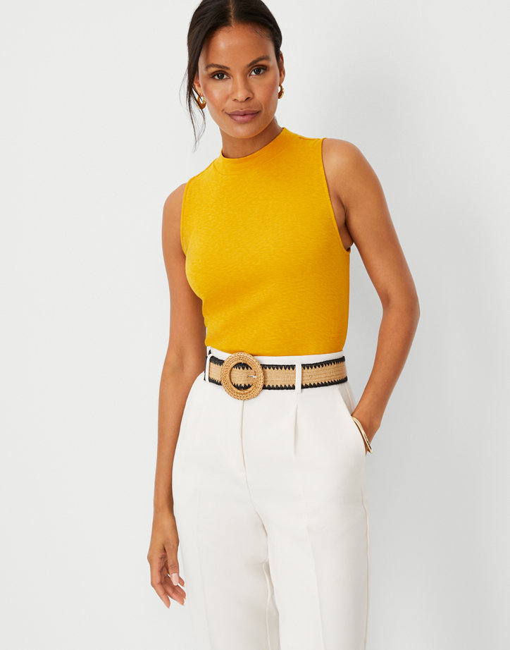 Sleeveless Mock-Neck Top - Basic Colour