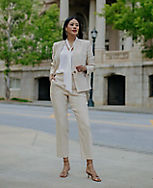 The Petite Cutaway Blazer in Linen Blend carousel Product Image 4