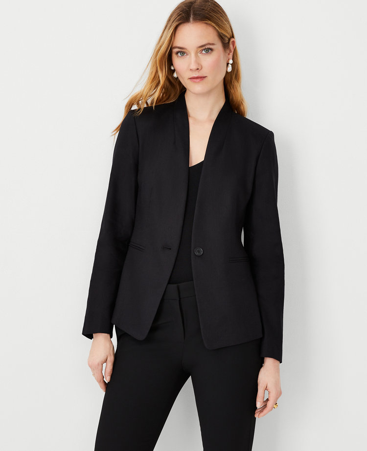 The Petite Cutaway Blazer in Linen Blend