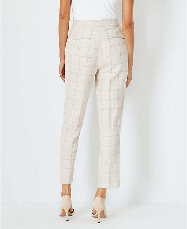 The Petite Ankle Pant in Plaid - Curvy Fit