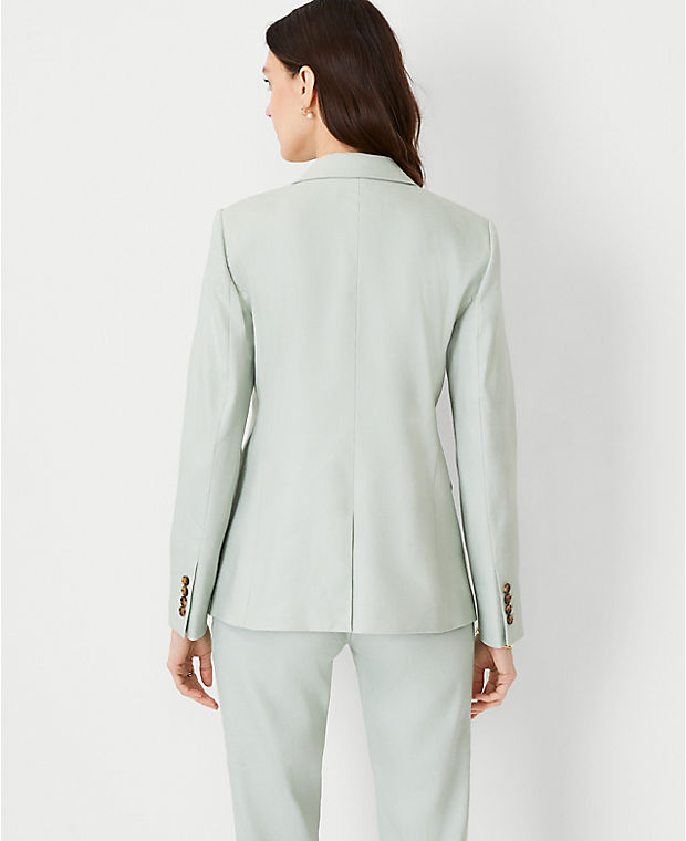 The Petite Notched One Button Blazer in Linen Blend