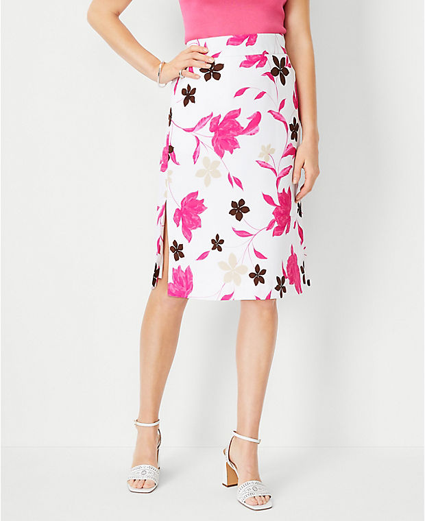 Petite Floral Pull On Pencil Skirt