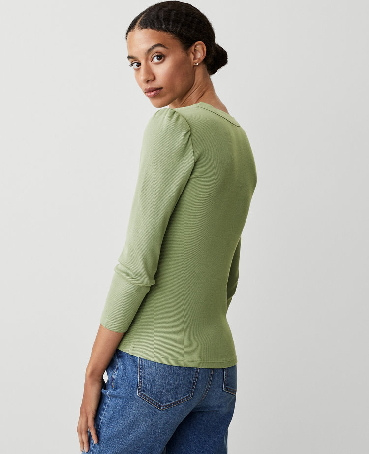 Ribbed Puff Sleeve V-Neck Top