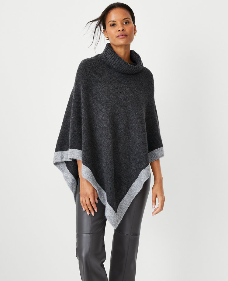 Colorblock Turtleneck Poncho