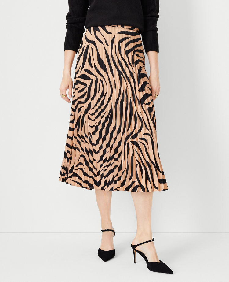 Petite Animal Print Pleated Midi Skirt