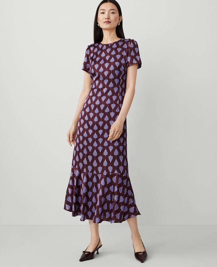 Fern Flounce Shift Dress