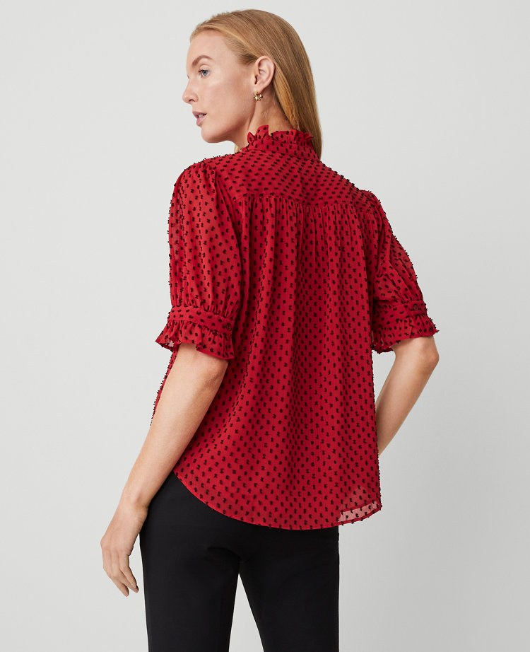 Clip Ruffle Button Top