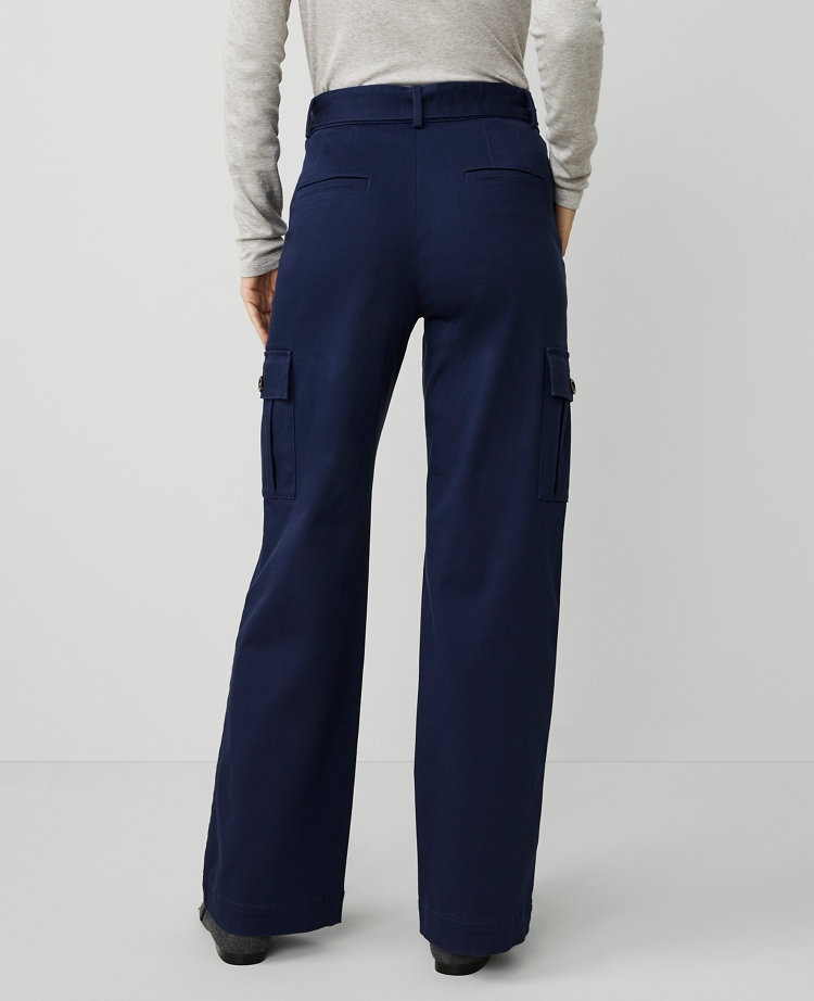 Petite Straight Leg Cargo Pant carousel Product Image 3