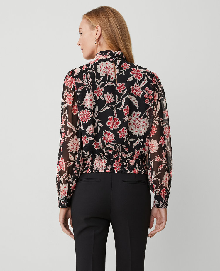 Petite Floral Shirred Banded Hem Popover carousel Product Image 3