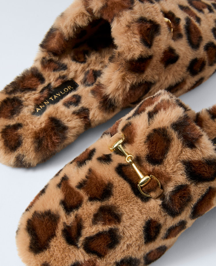 Weekend Collection Horsebit Fuzzy Slide Flat