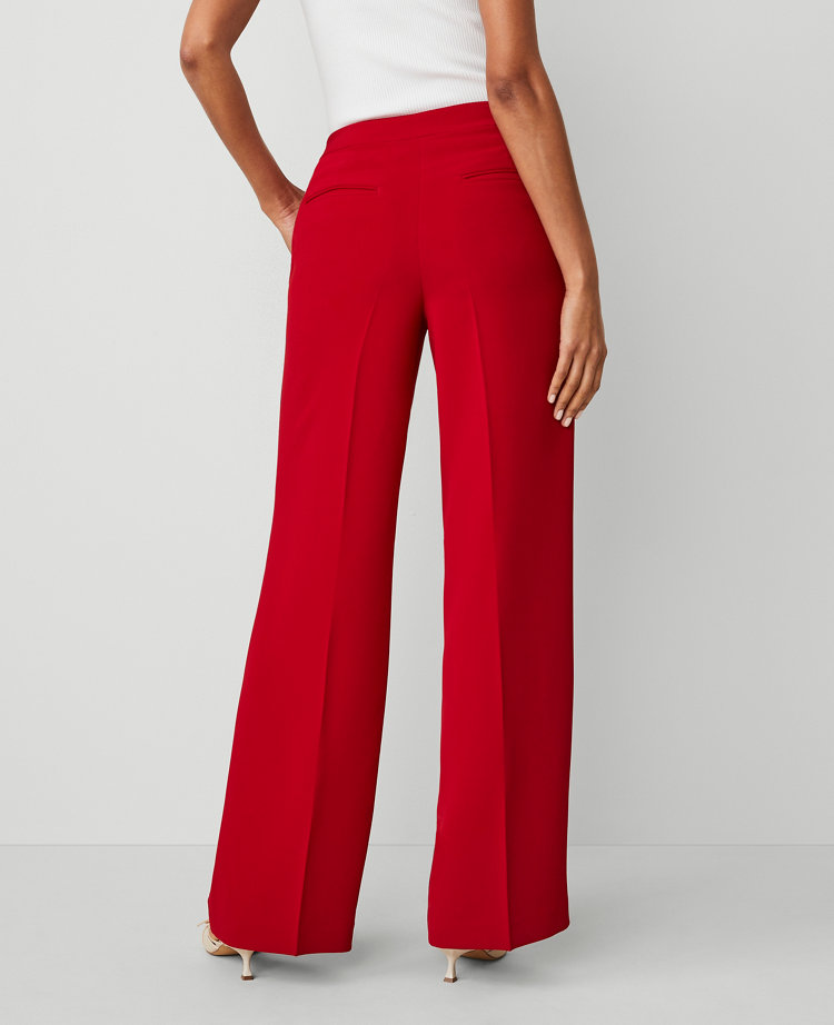 The Wide-Leg Pant in Fluid Crepe - Curvy Fit