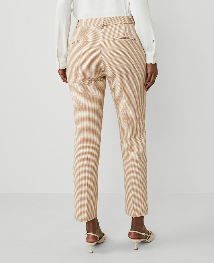 The Eva Ankle Pant in Houndstooth — Curvy Fit