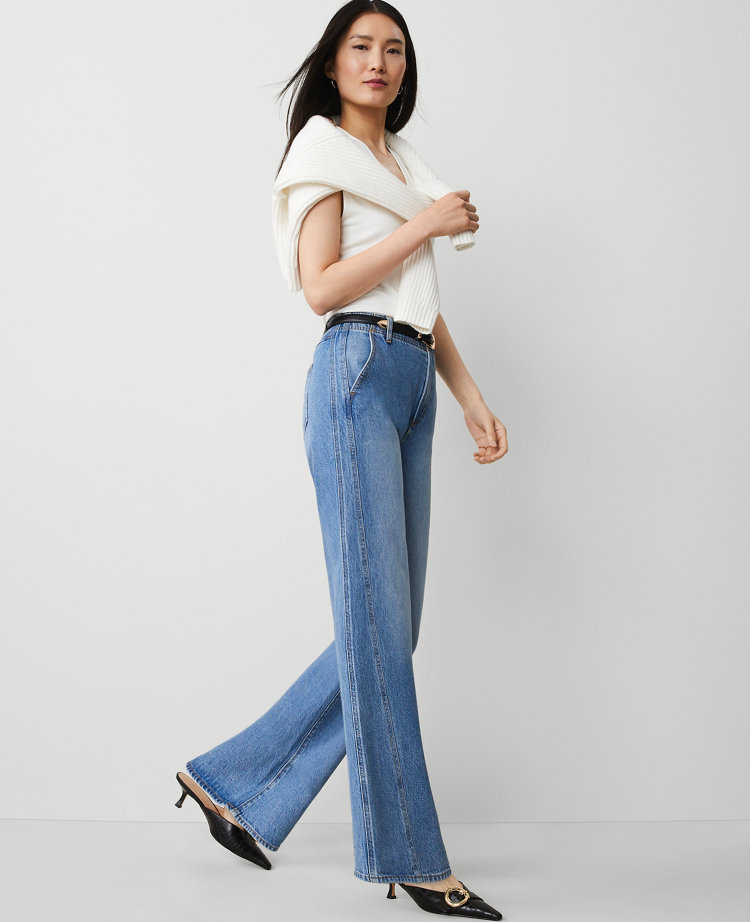 The Petite Seamed Wide-Leg Jean