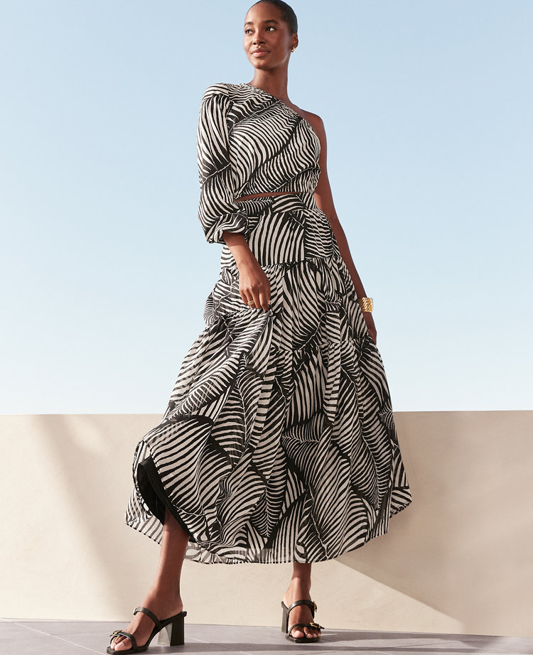 Tiered Full Skirt in Palm Print