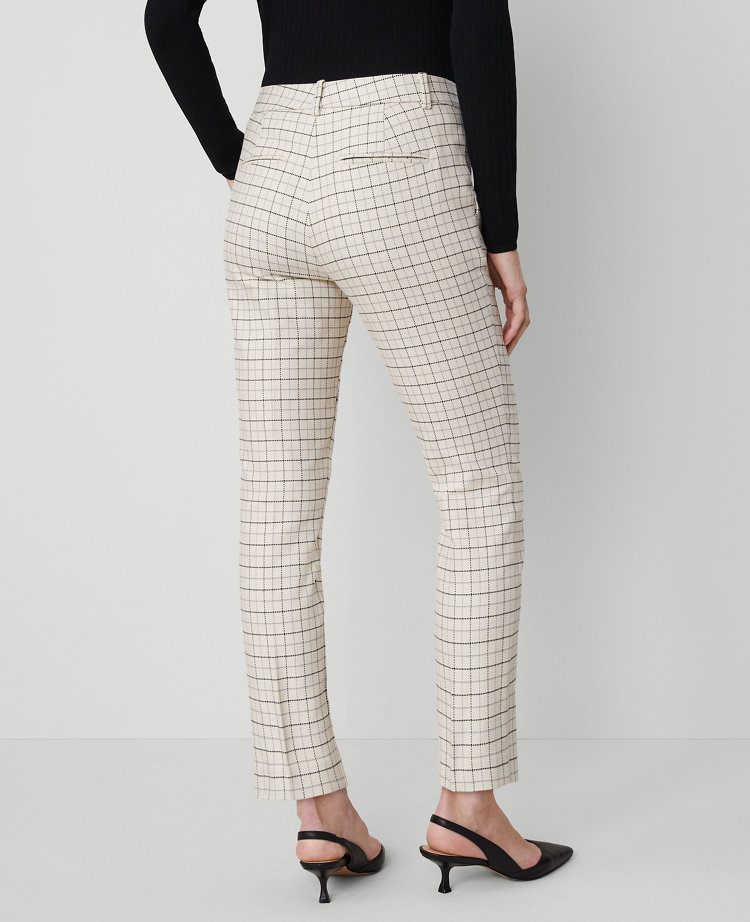 The Petite Eva Ankle Pant in Stretch Cotton carousel Product Image 3